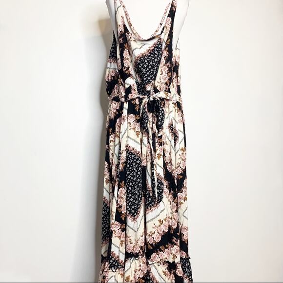 NWT Torrid scarf challis shirred hem midi dress - Picture 4 of 9